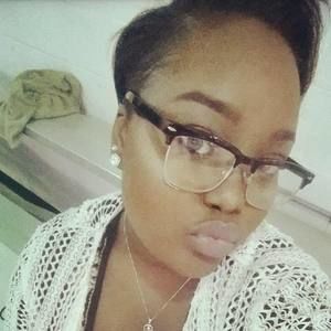 Meet your Posher, Kiki